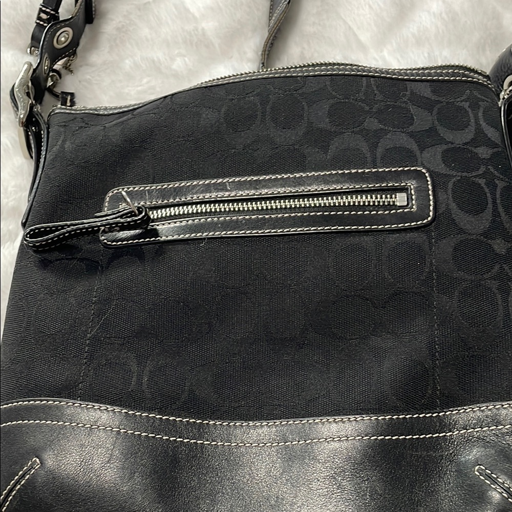 Coach Black Shoulder Bag with Silver Hardware EUC Vintage - Picture 10 of 12